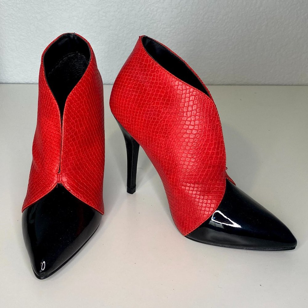 Red & Black Snake Embossed Pump